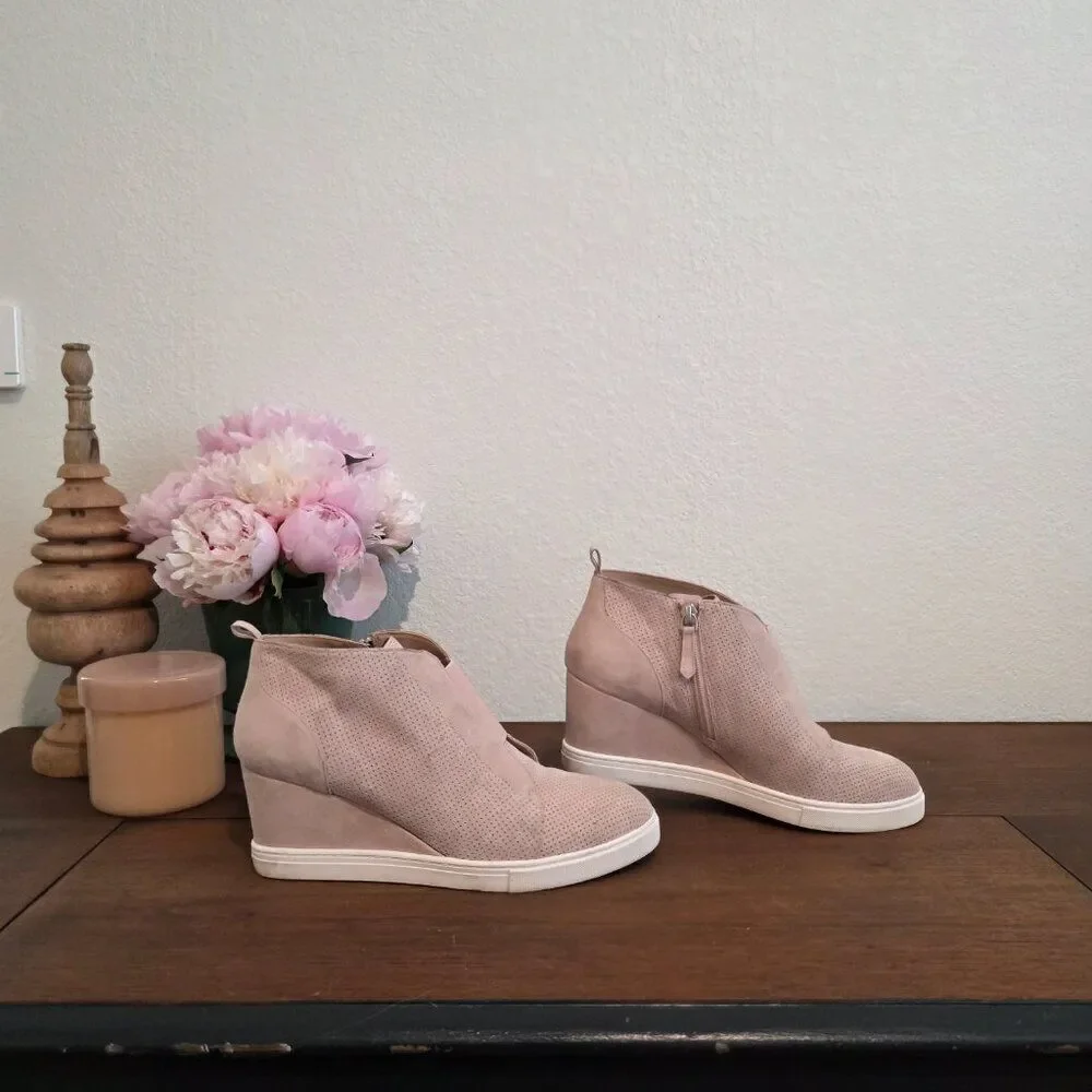 Linea Paolo - Felicia Suede Sz 9.5